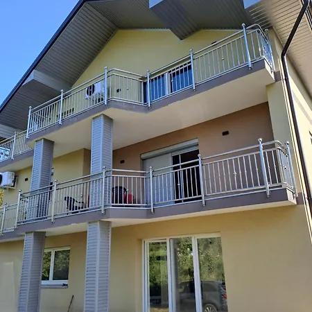 Edo Skala Apartment